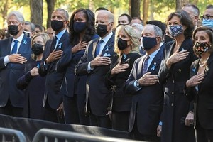 Tổng thống Joe Biden và một số cựu Tổng thống Mỹ tham dự lễ tưởng niệm .(Nguồn: GettyImages).