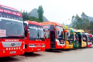 Một bến xe ở Lai Châu. (Nguồn: laichau.tintuc.vn).