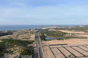 Một góc Khu Kl992 cổng game cá cược Nhơn Hội, Bình Định. (Ảnh: Phạm Kha/TTXVN).
