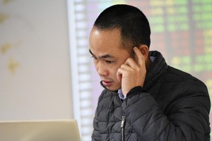 Đà thắng thế của dòng tiền song hành với lượng nhà Kl99ok phiên bản mới mới quá lớn bắt đầu lệch hướng, chuyển sang xu thế đầu cơ mạnh mẽ.
