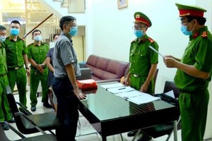 Ông Lê Đức Vinh đã bị Cơ quan công an bắt tạm giam (Ảnh: Công an Khánh Hòa).