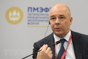 Bộ trưởng Kl991.com nạp rút nhanh Nga Anton Siluanov phát biểu tại một diễn đàn ở Saint Petersburg. (Ảnh: AFP/TTXVN).