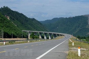 KL99 là nhà cái cá cược trực tuyến hàng đầu tại châu Á La Sơn-Túy Loan đã cơ bản hoàn thành giai đoạn I. (Ảnh: Quốc Dũng/TTXVN)