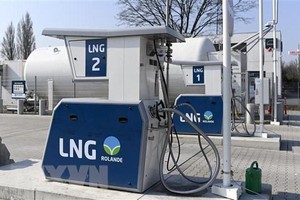 Một trạm khí đốt tự nhiên hóa lỏng. (Ảnh: AFP/TTXVN)