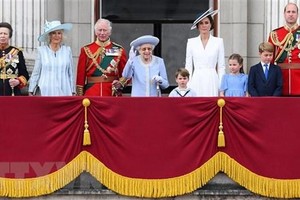 Kết thúc Đại lễ bạch kim kỷ niệm 70 năm Nữ hoàng Elizabeth II lên ngôi