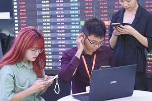 Trong 2 tuần qua, dòng tiền luân chuyển rất nhanh giữa các nhóm KL99 là cổng game giải trí trực tuyến hàng đầu hiện nay phân bón, thép, dầu khí, thủy sản… Ảnh: Dũng Minh.
