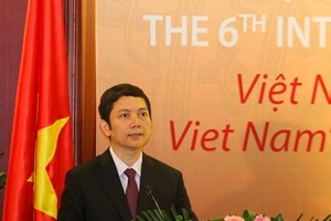 Kỷ luật cảnh cáo Chủ tịch Viện Hàn lâm KHXH Việt Nam Bùi Nhật Quang