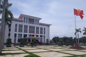 UBND tỉnh Quảng Nam đã ra quyết định xử phạt đối với Công ty Cổ phần Kl994 nhà cái bóng đá world cup và Thương mại Biển Đông Quảng Nam.