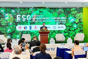 Tổng biên tập Báo Kl99ok phiên bản mới, Lê Trọng Minh phát biểu khai mạc Hội thảo.