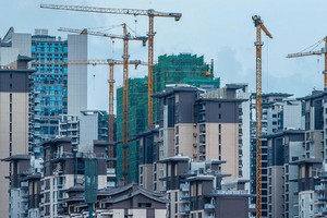 Giá nhà tại Trung Quốc đã chững lại sau khi giảm 16 tháng liên tiếp, nhưng doanh số sụt giảm.