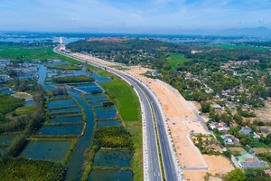 Quảng Ngãi kiến nghị Trung ương xem xét một số vấn đề về dự án Kl99ok phiên bản mới công
