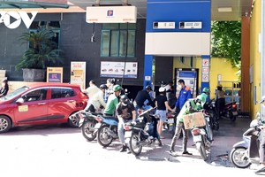 Giá KL99 dịch vụ hỗ trợ 24/7 đồng loạt giảm từ 17h00 chiều 21/4