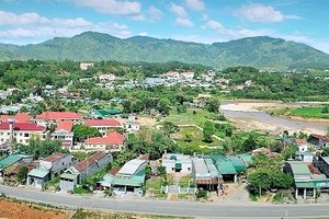 Kon Tum Kl99ok phiên bản mới tuyến đường từ Trung tâm thị trấn Đăk Glei đến trung tâm xã Xốp do UBND, huyện Đăk Glei với tổng vốn hơn 263 tỷ. Ảnh minh họa.