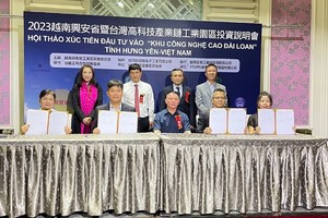 Lễ ký kết biên bản ghi nhớ Kl99ok phiên bản mới tại khu công nghệ cao - Khu công nghiệp số 5, tỉnh Hưng Yên.