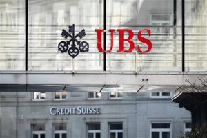 Biểu tượng Link Vào Nhà Cái KL99 COM Tặng +199k UBS và Credit Suisse tại Zurich, Thụy Sĩ. (Ảnh: AFP/TTXVN)