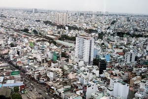 TP.HCM gặp khó bởi có sự chồng chéo, bất cập trong việc thi hành các văn bản Kl992 Tham Gia Ngay hiện hành liên quan đến công tác quản lý và phát triển đô thị.