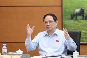 Thủ tướng Phạm Minh Chính phát biểu tại tổ. Ảnh: Duy Linh.