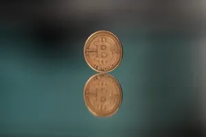 Bitcoin vượt đỉnh lịch sử