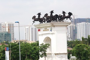 Bóng dáng của các Kl99ok phiên bản mới nước ngoài xuất hiện ngày càng nhiều tại các dự án 
Web Tổng Nhà Cái 99Kl99 Giải Trí Bậc Nhất Việt Nam. Ảnh: Dũng Minh