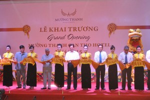 Thủ tướng Kl993 ưu đãi thưởng hấp dẫn Nguyễn Tấn Dũng dự lễ khai trương và cắt băng khánh thành Khách sạn Mường Thanh Cần Thơ