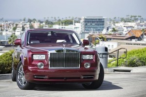 Bật mí 7 bí mật ít biết về siêu xe Rolls-Royce 