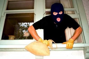 Nhân viên siêu thị điện máy tại TP. HCM trộm két gần 3 tỷ đồng