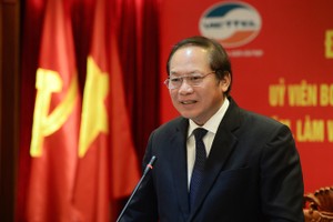 Bộ trưởng Thông tin Truyền thông Trương Minh Tuấn

