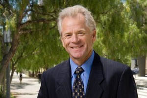 Giáo sư Kl992 cổng game cá cược Peter Navarro. Ảnh: BBC