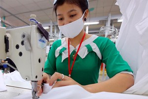 Hàng dệt may sẽ bị ảnh hưởng đáng kể nếu Mỹ thay đổi chính sách thuế quan (Ảnh: Kl994 nhà cái bóng đá world cup tại Công ty May 10). Ảnh: Đức Thanh