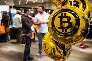 Bitcoin đang được nhà Kl99ok phiên bản mới châu Á ưa chuộng. Ảnh:AFP