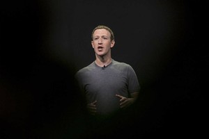 Mark Zuckerberg vừa trải qua một tuần "nhớ đời"khi mất 10 tỷ USD 99Kl.app cổng game giải trí.