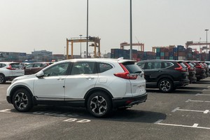 Lô CR-V mới về cảng, chuẩn bị bán ra cuối tháng 4. Ảnh:Lương Dũng.