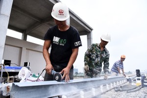 Nhà thầu tăng thêm công nhân cho dự án 99Kl.app khuyến mãi hot Cát Linh - Hà Đông