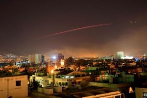Ông Trump ra lệnh tấn công Syria