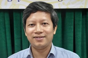 Ông Phạm Văn Trường, Vụ trưởng Vụ Hành chính sự nghiệp (Bộ Kl991.com nạp rút nhanh).