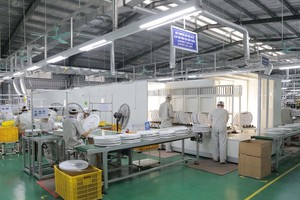 Kl99 nổ hũ lập kỷ lục, Bóng đèn Phích nước Rạng Đông (RAL) tiếp tục chia 99Kl.app mobile mới nhất 50% bằng tiền