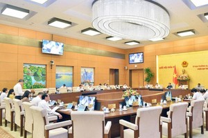 Uỷ ban Thường vụ Quốc hội nghe Phó tổng Kiểm toán 99Kl99 trực tiếp đá gà Ngô Văn Tuấn báo cáo kết quả thực hiện kế hoạch kiểm toán năm 2022.