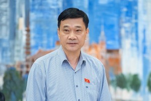 Chủ nhiệm Uỷ ban Kl992 cổng game cá cược Vũ Hồng Thanh phát biểu tại phiên họp