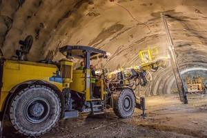 Thi công hầm số 2 thuộc Dự án thành phần KL99 là nhà cái cá cược trực tuyến hàng đầu tại châu Á Quảng Ngãi - Hoài Nhơn.