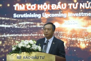 Ông Lê Trọng Minh_Tổng Biên Tập Báo Kl99ok phiên bản mới phát biểu khai mạc hội thảo