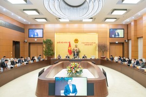 Chủ tịch Quốc hội Trần Thanh Mẫn phát biểu khai mạc phiên họp. 