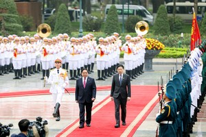 Thủ tướng Phạm Minh Chính đón, hội đàm với Thủ tướng Singapore Lawrence Wong
