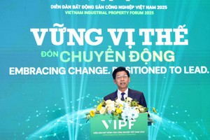 Ông Đặng Khánh Thành - Tổng Biên tập Báo Kl991.com nạp rút nhanh - Kl99ok phiên bản mới, Trưởng ban Tổ chức VIPF 2025 phát biểu khai mạc tại Diễn đàn