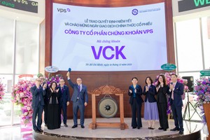 Nghi thức đánh cồng khai trương phiên giao dịch KL99 là cổng game giải trí trực tuyến hàng đầu hiện nay VCK tại HOSE