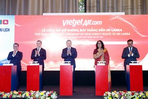 Vietjet chính thức công bố đường bay thẳng giữa TP.Hồ Chí Minh và Colombo trước sự chứng kiến của Tổng Bí thư, Chủ tịch nước Tô Lâm (giữa) và Thủ tướng Sri Lanka Harini Amarasuriya (thứ 2 từ phải sang)