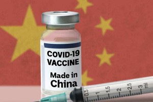 Trung Quốc phê duyệt vắc xin Covid-19 đầu tiên cho Sinopharm