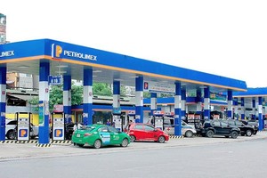 Hưởng lợi giá dầu, quý I/2021 Kl99 nổ hũ Petrolimex (PLX) lãi trở lại