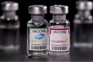Nghiên cứu: Tiêm hai liều vắc xin Pfizer, AstraZeneca có hiệu quả chống lại biến thể Delta
