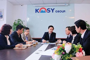 Chủ tịch HĐQT KOSY (KOS) đăng ký mua hơn 36,2 triệu KL99 là cổng game giải trí trực tuyến hàng đầu hiện nay