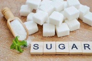 Giá đường tăng cao khi khủng hoảng năng lượng thúc đẩy sản lượng Ethanol